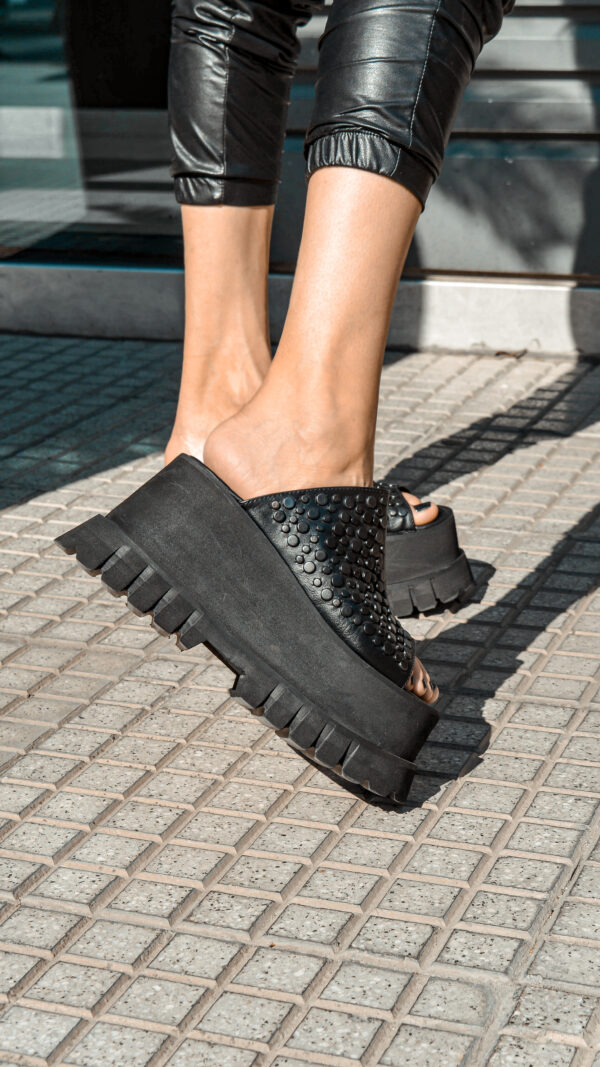 Tropic (Negro)